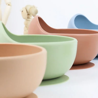کاسه کودک سیلیکونی مکش غیر سمی بدون BPA برای غذا خوردن کودک نوپا
