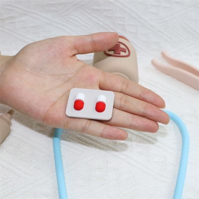 ODM اسباب بازی های سیلیکونی کودک سازگار با محیط زیست MOQ 100 BPA رایگان کودکان کیت پزشکی سیلیکونی