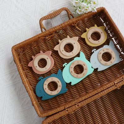 دندانهای سیلیکونی بدون BPA با حلقه چوبی برای نوزادان