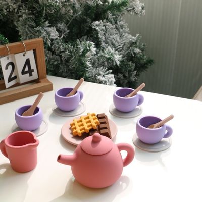 آخرین اسباب بازی های بچه ها BPA رایگان مواد غذایی درجه 17pcs مجموعه سیلیکون فنجان قاشق ساحل دسر چایخوری کیت اسباب بازی