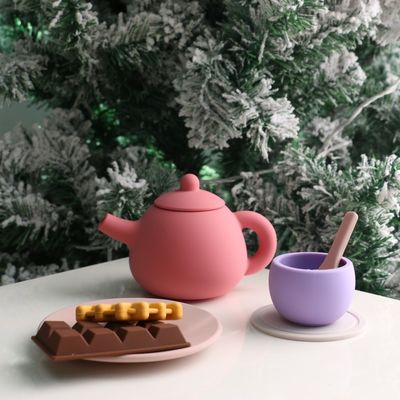 آخرین اسباب بازی های بچه ها BPA رایگان مواد غذایی درجه 17pcs مجموعه سیلیکون فنجان قاشق ساحل دسر چایخوری کیت اسباب بازی