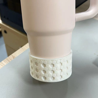 سفارشی 3D سیلیکون فنجان بامپر بوت بوتل آستین برای 20 30 40 اونس Tumbler با دسته فنجان سیلیکون پوشش بطری های پوشش پایین